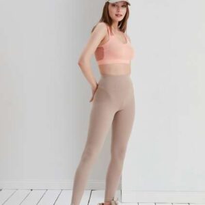 Rebraste tajice s visokim strukom