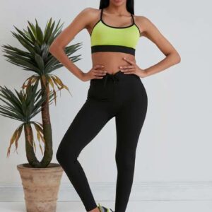 Rebraste tajice s visokim strukom i vezicom